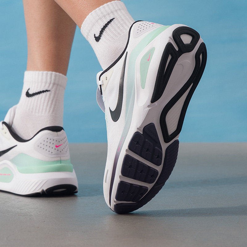새로운 나이키 남성용 통기성 메쉬 러닝 스니커즈 IM6 - Men Shoes Size Nike 리뷰 및 가격