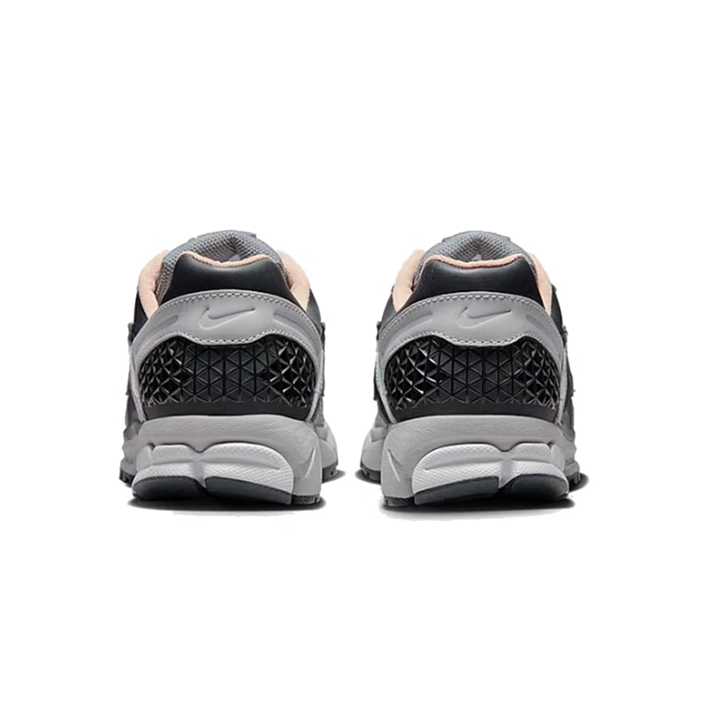 나이키 줌 보메로 5 부드럽고 편안하며 미끄럼 방지 기 - Men'S Shoes Nike Black 리뷰 및 가격